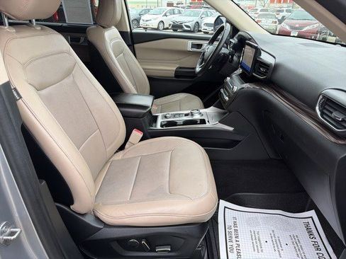 Used 2020 Ford Explorer Limited image 20