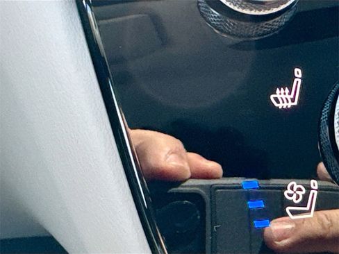 Used 2026 INFINITI QX60 Luxe w/ Cargo Package image 22