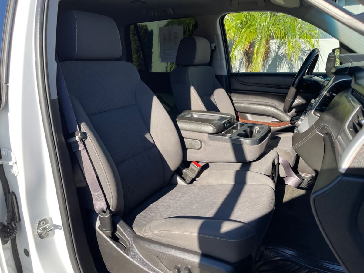 Used 2017 GMC Yukon SLE w/ SLE Value Package AWD/4WD image 29
