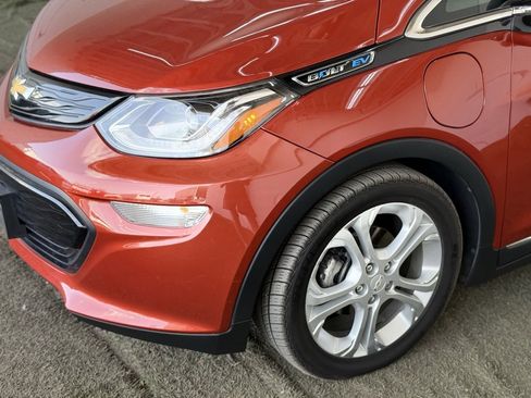 Used 2020 Chevrolet Bolt LT image 4
