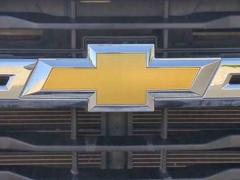 Used 2025 Chevrolet Silverado 2500 LT w/ Convenience Package AWD/4WD image 33