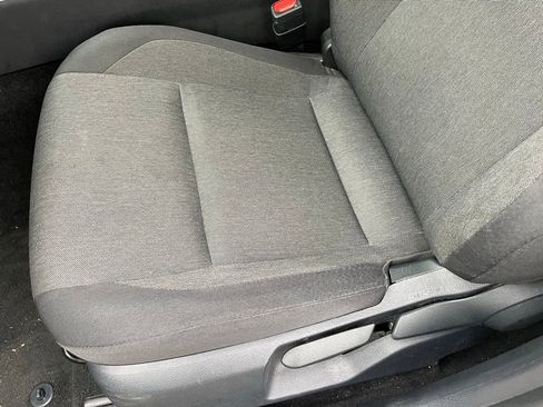 Used 2025 Toyota Camry SE image 24