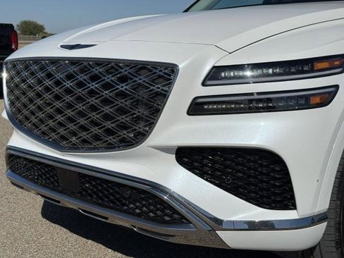 Used 2025 Genesis GV80 2.5T Standard image 12