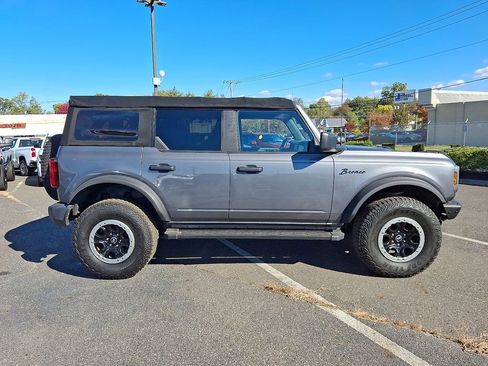 Used 2021 Ford Bronco Big Bend w/ Sasquatch Package image 13