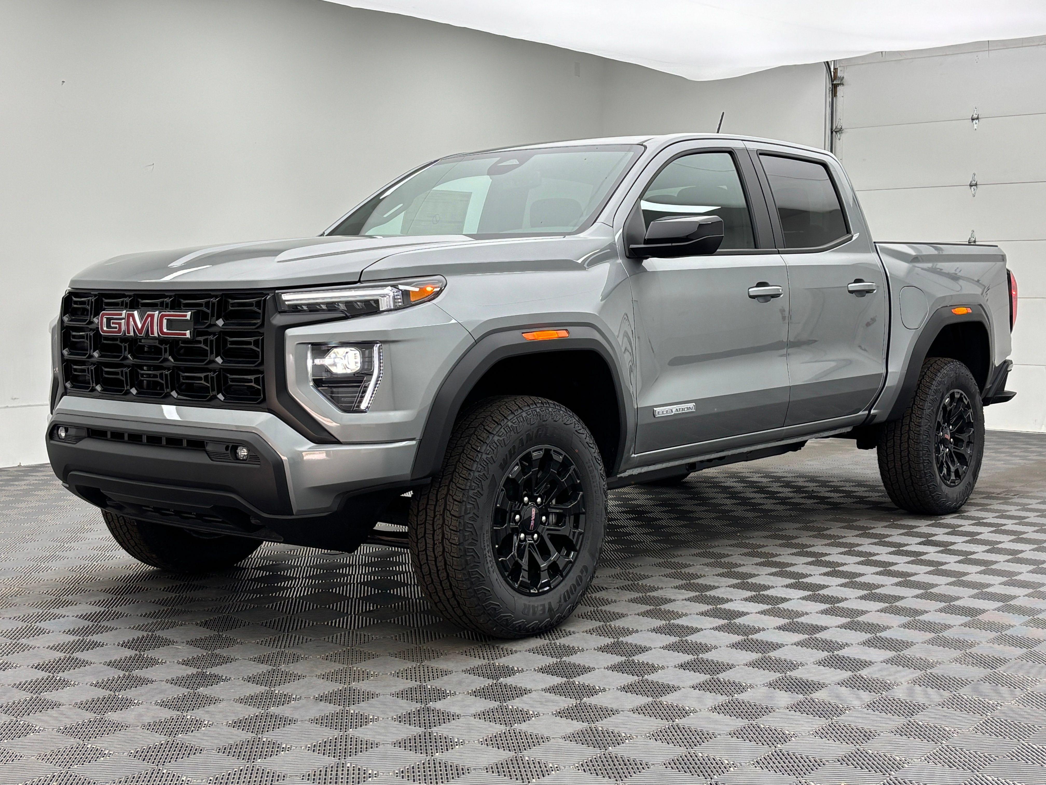 New 2026 GMC Canyon Elevation w/ Convenience Package RWD image 2