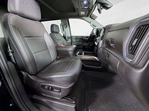 Used 2022 GMC Sierra 3500 Denali image 30
