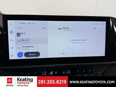 Used 2026 Toyota Camry XLE w/ Premium Plus Package image 23