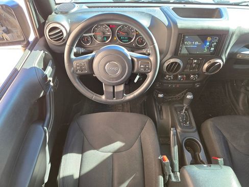 Used 2016 Jeep Wrangler Unlimited Sport image 8