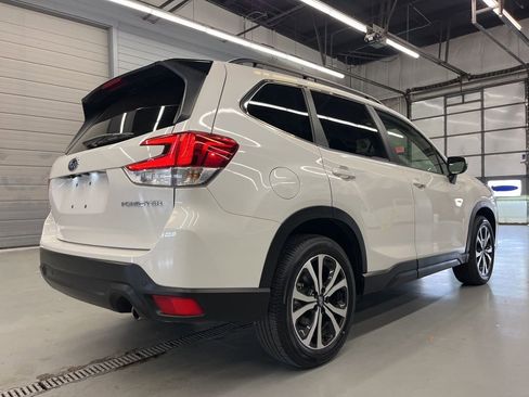 Certified 2024 Subaru Forester Limited image 9