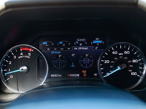 Used 2021 Ford F350 Lariat w/ Lariat Ultimate Package image 34