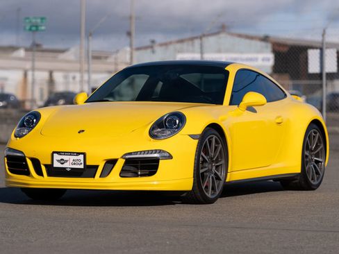 Used 2014 Porsche 911 Carrera 4S image 15