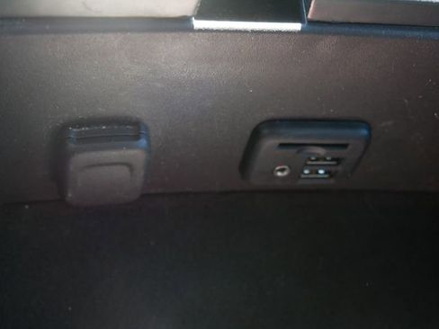 Used 2016 Chevrolet Silverado 1500 W/T w/ Trailering Package image 25