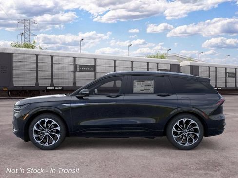 New 2026 Lincoln Nautilus Reserve AWD/4WD image 3