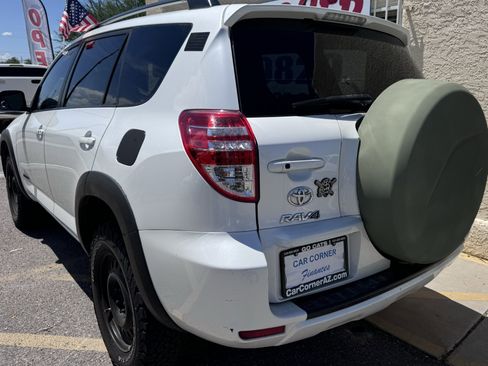 Used 2011 Toyota RAV4 Limited w/ Limited Extra Value Pkg image 10