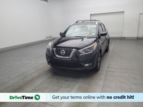 Used 2018 Nissan Kicks SR w/ Premium Package FWD image 1