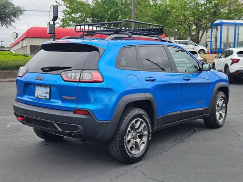 Used 2020 Jeep Cherokee Trailhawk w/ Cold Weather Group AWD/4WD image 6