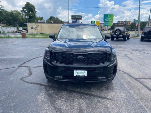 Used 2021 Kia Telluride SX w/ SX Prestige Package AWD/4WD image 3