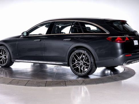 Used 2024 Mercedes-Benz E 450 4MATIC All-Terrain Wagon image 3