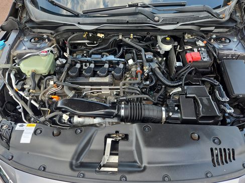 Used 2016 Honda Civic Touring image 30