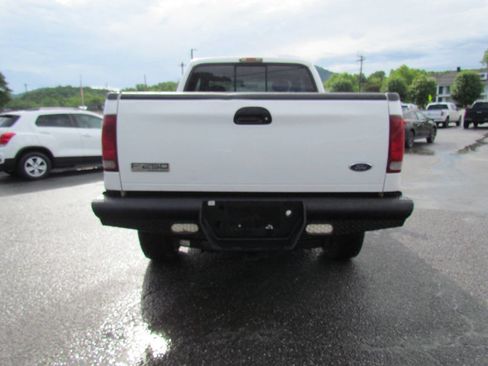 Used 2007 Ford F250 XLT image 6