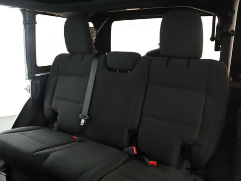 Used 2021 Jeep Wrangler Unlimited Sport AWD/4WD image 5