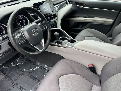 Used 2023 Toyota Camry LE image 11
