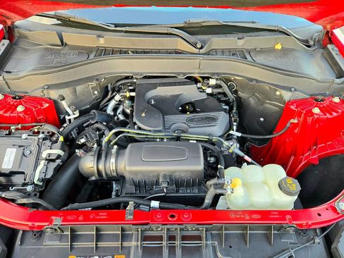 Used 2021 Ford Explorer XLT image 15