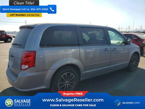 Used 2016 Dodge Grand Caravan SXT FWD image 4