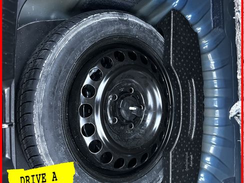 Used 2023 Chevrolet Malibu LT image 31