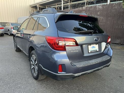 Used 2016 Subaru Outback 2.5i Limited image 3