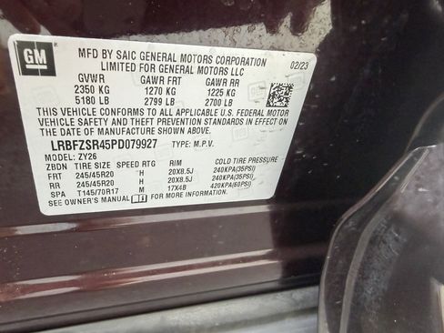 Used 2023 Buick Envision Avenir AWD/4WD image 42
