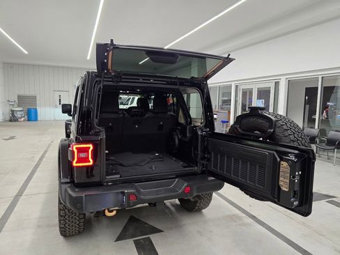 Used 2023 Jeep Wrangler Unlimited Rubicon 392 image 43