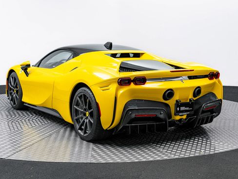 Certified 2022 Ferrari SF90 Stradale image 2