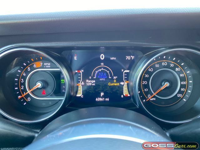 Used 2022 Jeep Wrangler Unlimited Sahara AWD/4WD image 19