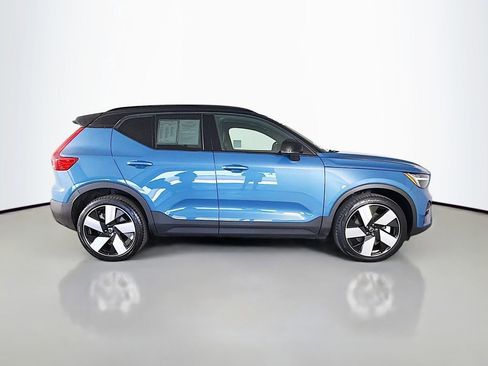 Certified 2023 Volvo XC40 Recharge Ultimate w/ Protection Package Premier AWD/4WD image 8