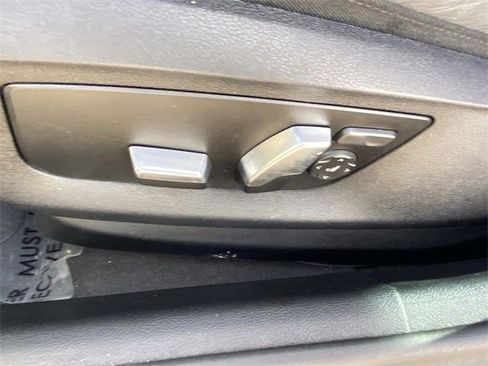 Certified 2023 BMW 530i xDrive w/ Premium Package image 22