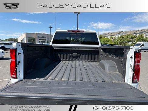 Used 2024 Chevrolet Silverado 2500 LTZ w/ LTZ Premium Package AWD/4WD image 13