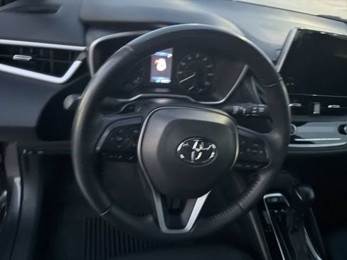 Certified 2025 Toyota Corolla SE FWD image 16
