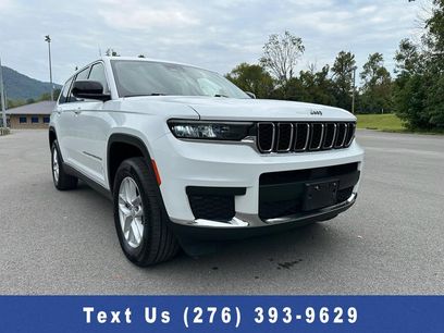 Used 2023 Jeep Grand Cherokee L Laredo