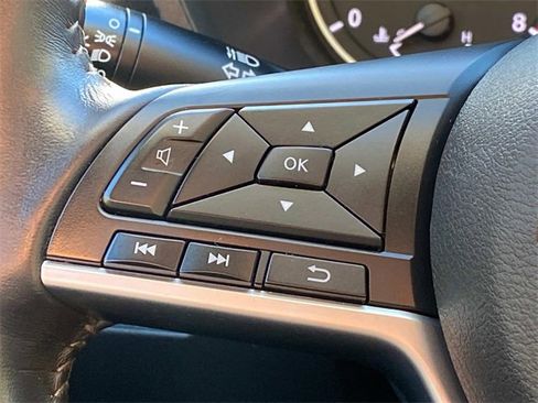 Used 2021 Nissan Sentra SV image 16