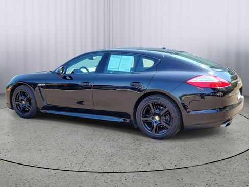Used 2012 Porsche Panamera 4 AWD/4WD image 4