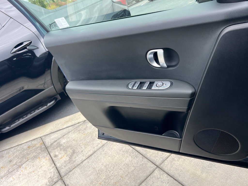 Certified 2024 Hyundai Ioniq 5 SEL AWD/4WD image 19