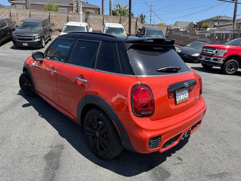Used 2019 MINI Cooper S FWD image 4