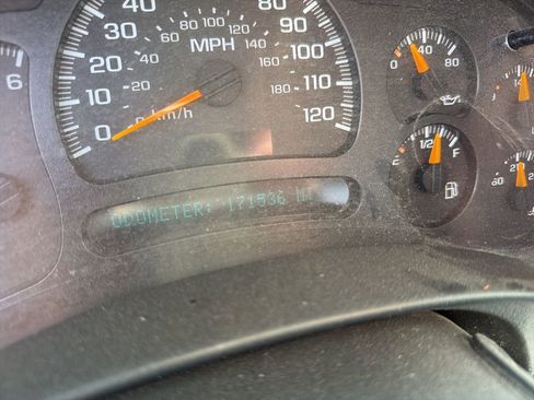 Used 2005 Chevrolet Silverado 1500 LS w/ Light Duty Power Package image 14