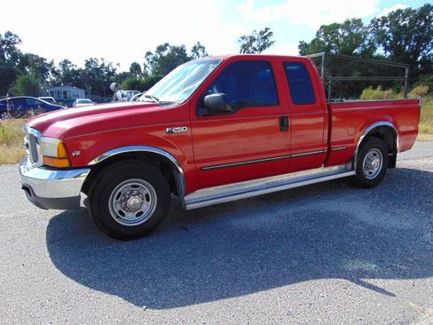 Used 1999 Ford F250 2WD SuperCab Super Duty image 5
