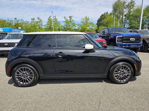 Used 2025 MINI Cooper S FWD image 7