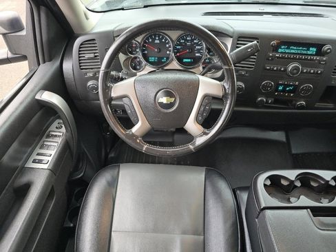 Used 2013 Chevrolet Silverado 2500 LT w/ Interior Plus Package image 25