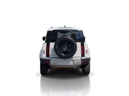 Used 2025 Land Rover Defender 110 S AWD/4WD image 7