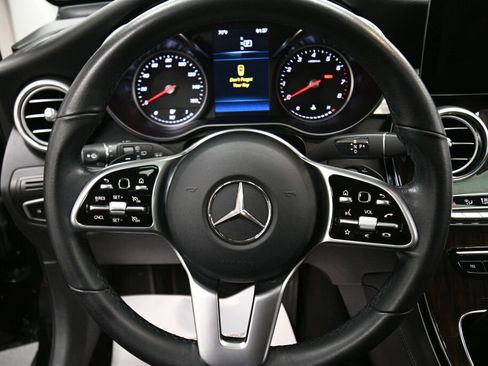 Used 2020 Mercedes-Benz GLC 300 4MATIC image 12