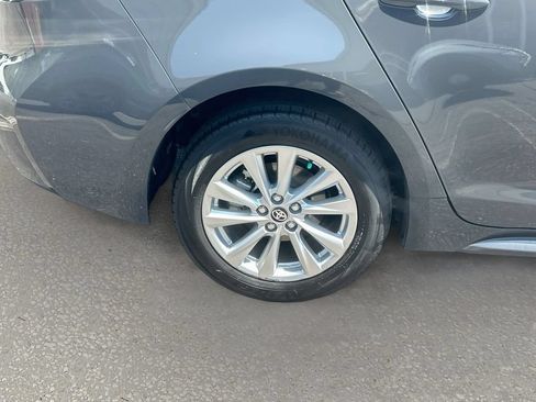 Used 2024 Toyota Corolla XLE FWD image 29